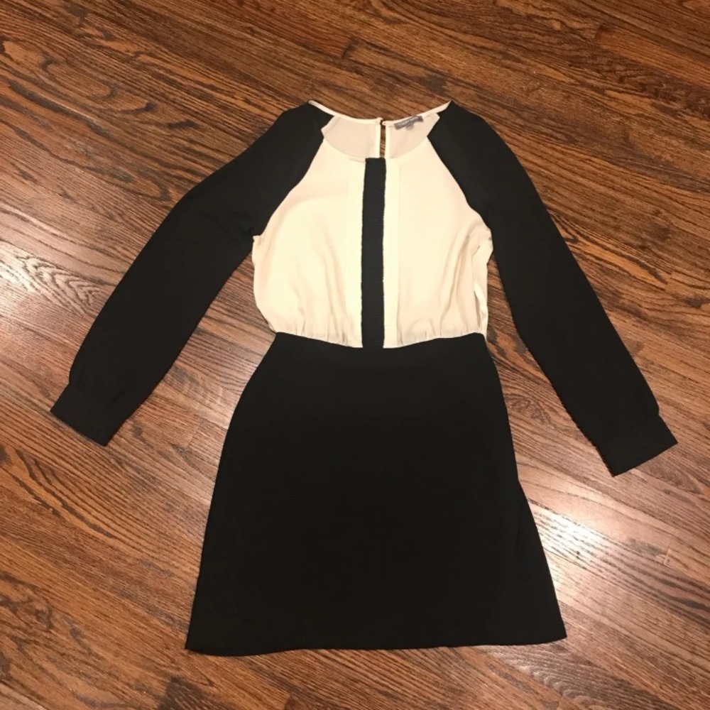 Anthropologie Tinley Road Dress M